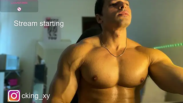 Snapshot of Lucasfit24 chatting on March 12, 2:56 pm Lucasfit24 online show from March 12, 2:56 pm