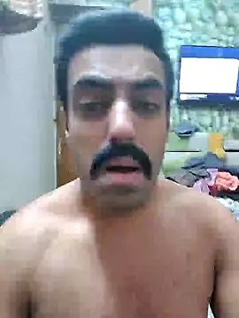 Snapshot of vaibhavchugh38 chatting on February 8, 11:02 pm vaibhavchugh38 online show from February 8, 11:02 pm
