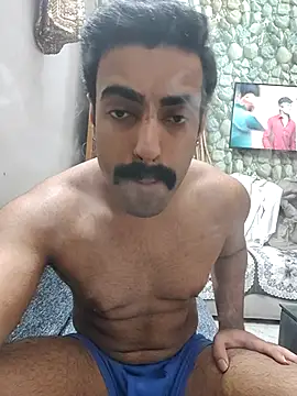 Snapshot of vaibhavchugh38 chatting on February 14, 11:42 am vaibhavchugh38 online show from February 14, 11:42 am