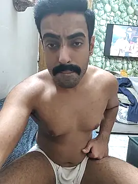 Snapshot of vaibhavchugh38 chatting on February 16, 7:27 pm vaibhavchugh38 online show from February 16, 7:27 pm