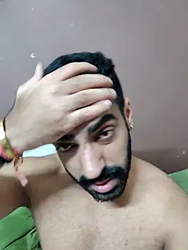 Snapshot of vaibhavchugh38 chatting on March 14, 9:21 pm vaibhavchugh38 online show from March 14, 9:21 pm