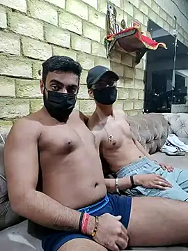 Snapshot of vaibhavchugh38 chatting on March 16, 4:45 pm vaibhavchugh38 online show from March 16, 4:45 pm