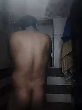 Snapshot of vaibhavchugh38 chatting on January 17, 9:25 am vaibhavchugh38 online show from January 17, 9:25 am