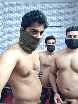 Snapshot of vaibhavchugh38 chatting on January 31, 7:11 pm vaibhavchugh38 online show from January 31, 7:11 pm