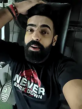 Snapshot of vaibhavchugh38 chatting on March 6, 9:50 am vaibhavchugh38 online show from March 6, 9:50 am