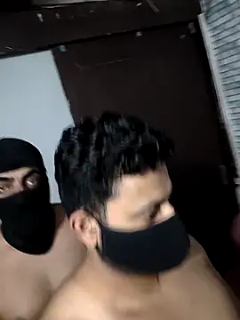 Snapshot of vaibhavchugh38 chatting on March 19, 6:12 pm vaibhavchugh38 online show from March 19, 6:12 pm