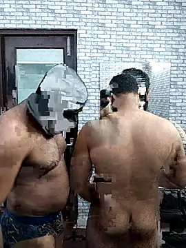 Snapshot of vaibhavchugh38 chatting on April 23, 7:05 pm vaibhavchugh38 online show from April 23, 7:05 pm