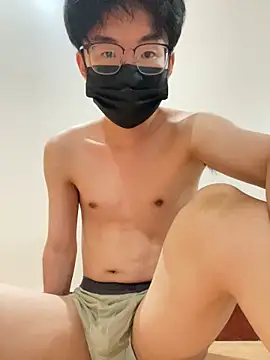 Snapshot of yfx468 chatting on September 11, 3:01 pm yfx468 online show from September 11, 3:01 pm