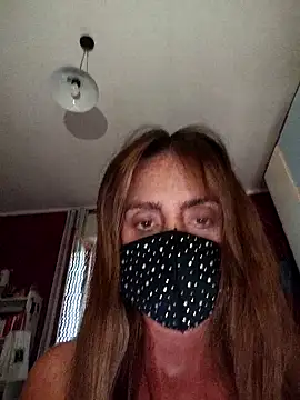 Akemi rossi online show from September 15, 10:26 am