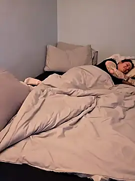 vanillachocduo online show from February 21, 10:26 pm