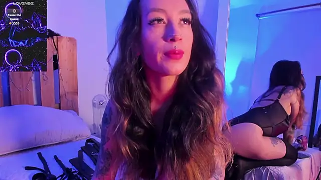 coral jonesss online show from March 9, 2:21 pm