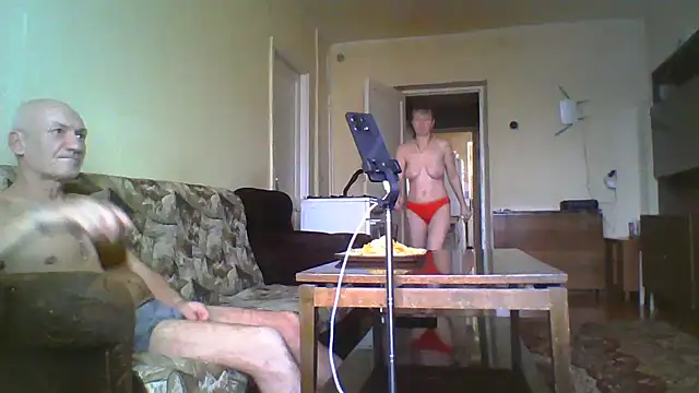 LoverCoupxl online show from September 20, 12:06 pm