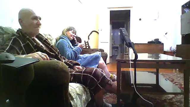 LoverCoupxl online show from December 20, 2:02 pm