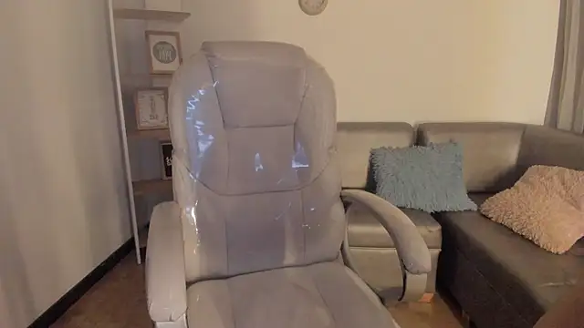 Renaxi Smith online show from March 2, 10:38 pm