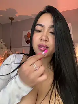 Sara  collins   online show from April 29, 12:20 pm