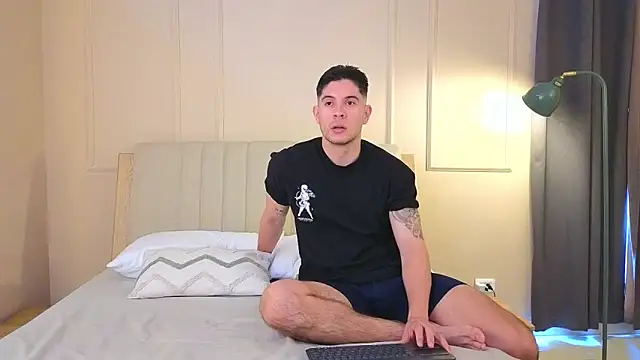 mr danni online show from May 2, 4:01 pm