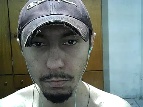 Snapshot of michel1520 chatting on October 18, 5:57 pm michel1520 online show from October 18, 5:57 pm