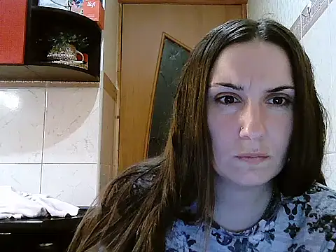 Snapshot of Yuliia30 chatting on June 7, 7:50 pm Yuliia30 online show from June 7, 7:50 pm