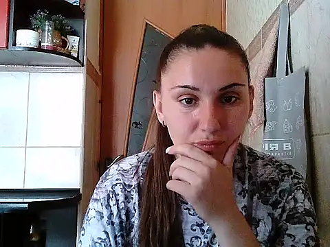 Snapshot of Yuliia30 chatting on July 4, 9:26 am Yuliia30 online show from July 4, 9:26 am