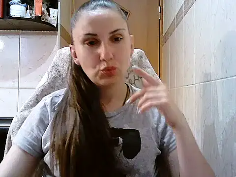 Snapshot of Yuliia30 chatting on July 10, 3:03 pm Yuliia30 online show from July 10, 3:03 pm