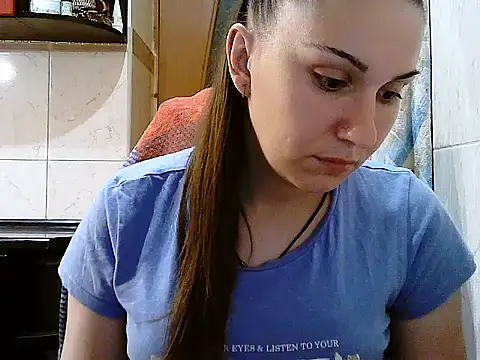 Snapshot of Yuliia30 chatting on July 17, 4:45 pm Yuliia30 online show from July 17, 4:45 pm