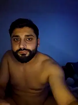 Snapshot of Mehmet2304 chatting on January 13, 3:23 am Mehmet2304 online show from January 13, 3:23 am