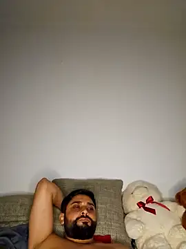 Snapshot of Mehmet2304 chatting on January 25, 2:37 am Mehmet2304 online show from January 25, 2:37 am