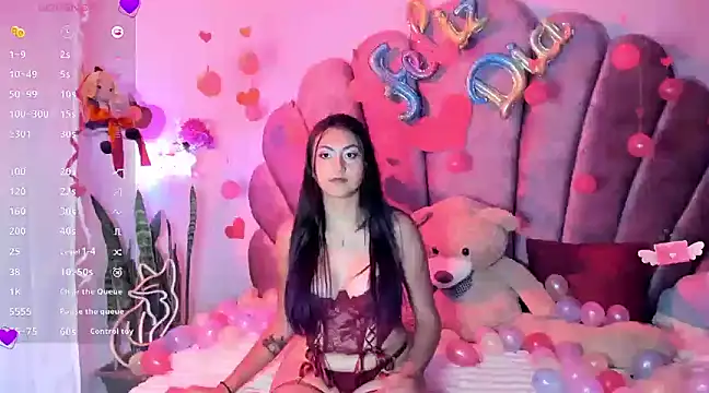 Snapshot of sweetfoxy_17 chatting on February 14, 3:00 am sweetfoxy 17 online show from February 14, 3:00 am