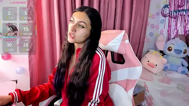 Snapshot of sweetfoxy_17 chatting on February 19, 4:41 am sweetfoxy 17 online show from February 19, 4:41 am