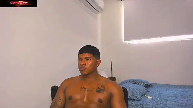 Snapshot of maxsteel177 chatting on January 13, 6:49 pm maxsteel177 online show from January 13, 6:49 pm