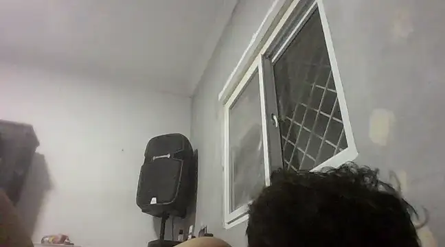 Snapshot of it0z_klk chatting on January 22, 5:37 am it0z klk online show from January 22, 5:37 am