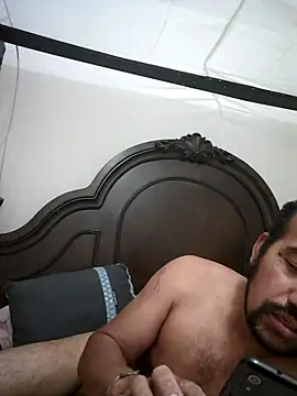 Goloso2423 online show from November 3, 7:09 am