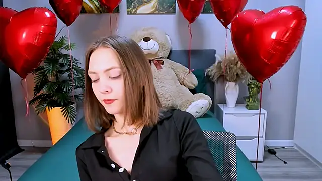 Snapshot of JesssWalker chatting on February 19, 5:06 pm JesssWalker online show from February 19, 5:06 pm