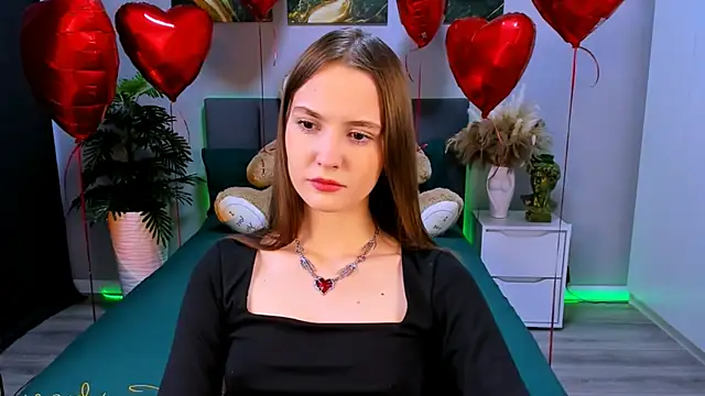 Snapshot of SamanthaaaWalker chatting on March 8, 6:32 am SamanthaaaWalker online show from March 8, 6:32 am