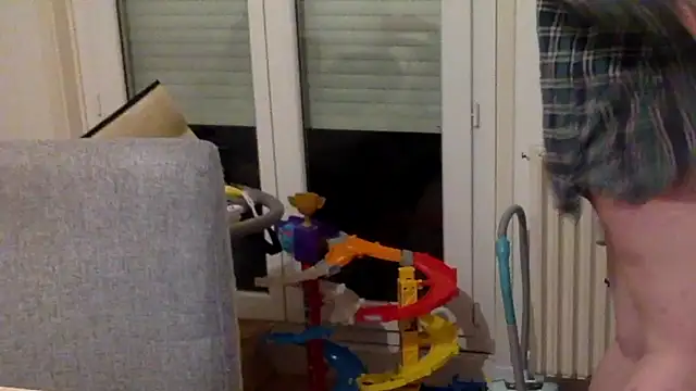 Lacoquinedu636 online show from January 10, 9:10 pm