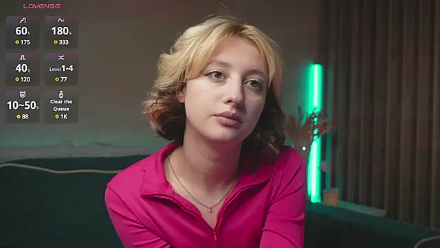 milasmiu online show from February 12, 6:09 pm