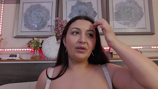 Snapshot of BustyEva_ chatting on March 17, 2:52 am BustyEva online show from March 17, 2:52 am