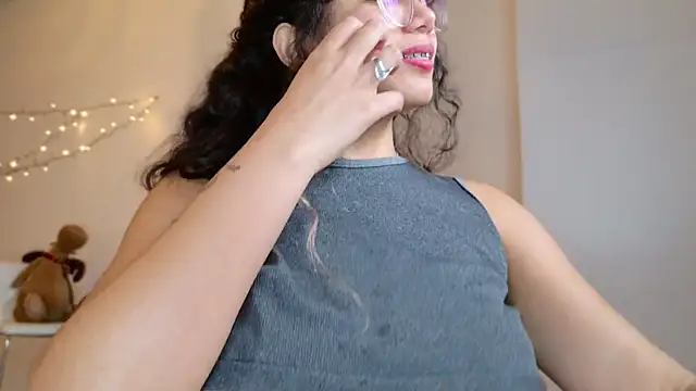 Snapshot of SelenaBlumX chatting on January 14, 2:50 am SelenaBlumX online show from January 14, 2:50 am