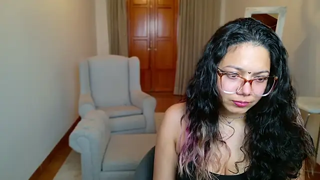 Snapshot of SelenaBlumX chatting on January 16, 9:08 pm SelenaBlumX online show from January 16, 9:08 pm