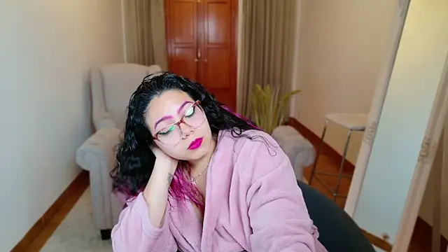 Snapshot of SelenaBlumX chatting on January 28, 8:58 pm SelenaBlumX online show from January 28, 8:58 pm