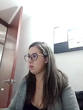 CHARLOTTE 1711 online show from January 20, 11:21 pm