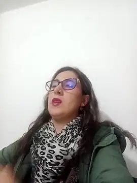 CHARLOTTE 1711 online show from February 19, 11:57 pm