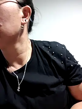 CHARLOTTE 1711 online show from October 19, 4:24 am