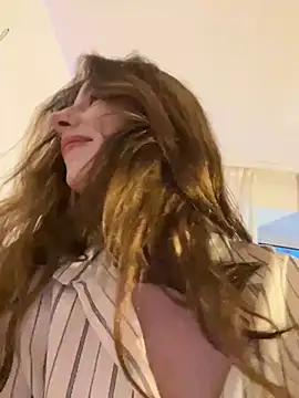 Snapshot of Mary_Leaf chatting on January 23, 6:28 am Mary Leaf online show from January 23, 6:28 am