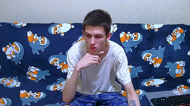 Lester Broo online show from May 30, 1:46 am