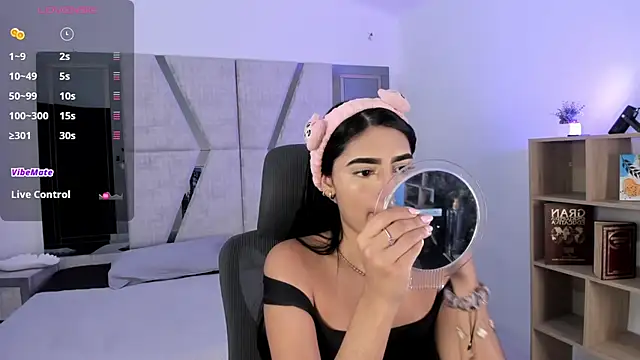 BellaaStorm online show from September 16, 1:34 pm