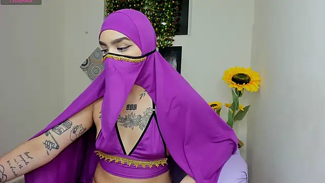 Snapshot of Maissa_Alabi chatting on March 5, 7:17 pm Maissa Alabi online show from March 5, 7:17 pm