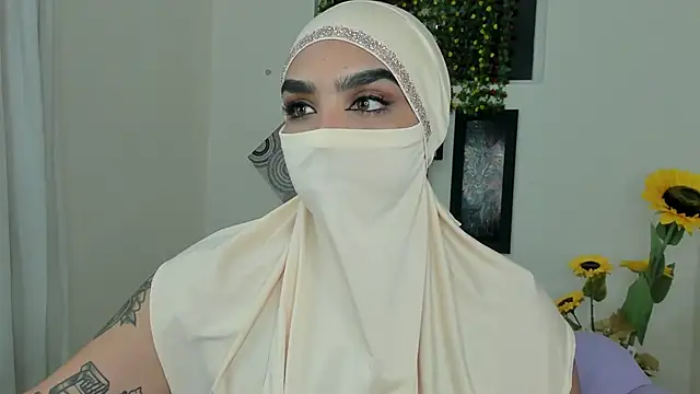 Snapshot of Maissa_Alabi chatting on September 12, 7:14 pm Maissa Alabi online show from September 12, 7:14 pm