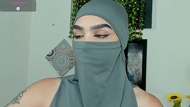 Snapshot of Maissa_Alabi chatting on September 14, 6:51 pm Maissa Alabi online show from September 14, 6:51 pm