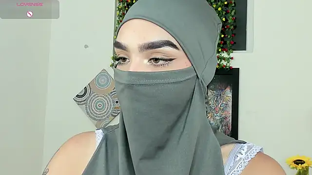 Snapshot of Maissa_Alabi chatting on October 12, 6:40 pm Maissa Alabi online show from October 12, 6:40 pm